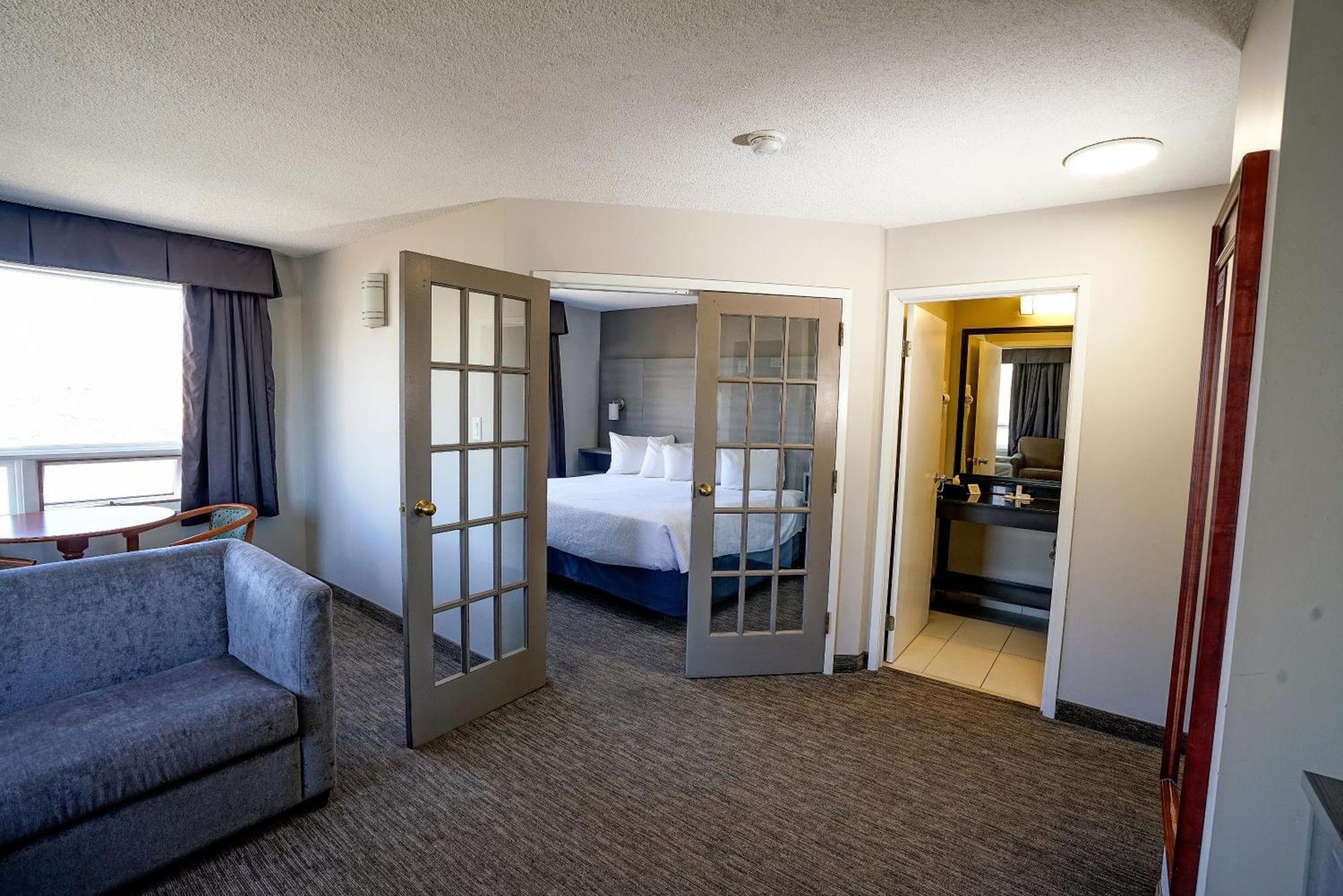 Travelodge Hotel By Wyndham Sudbury Esterno foto