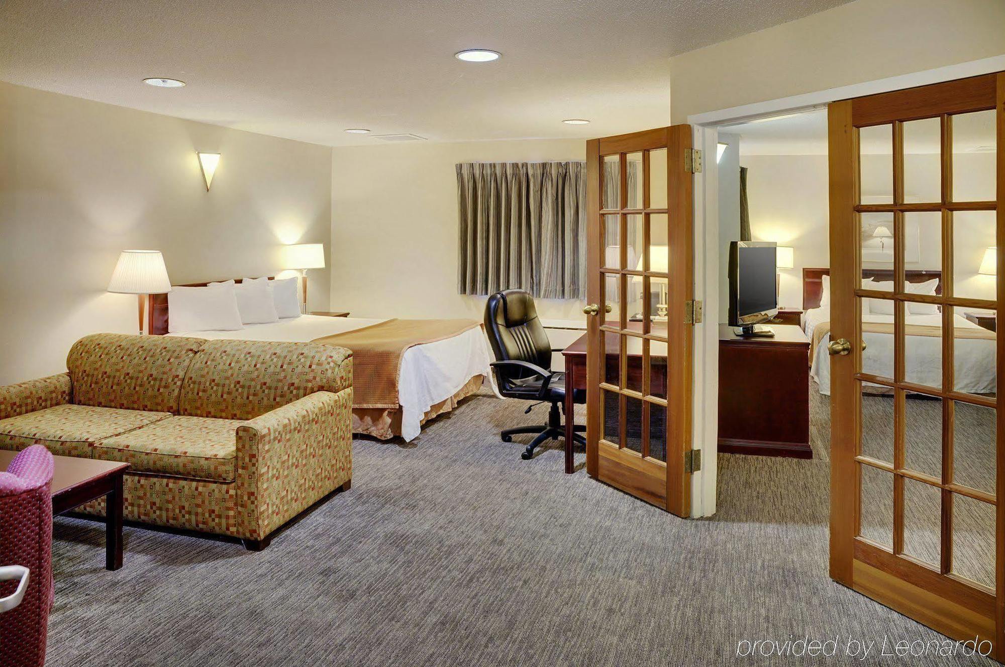 Travelodge Hotel By Wyndham Sudbury Esterno foto