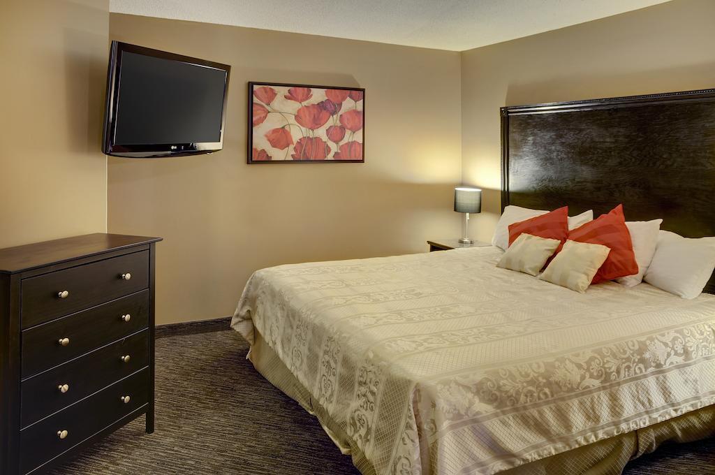 Travelodge Hotel By Wyndham Sudbury Esterno foto