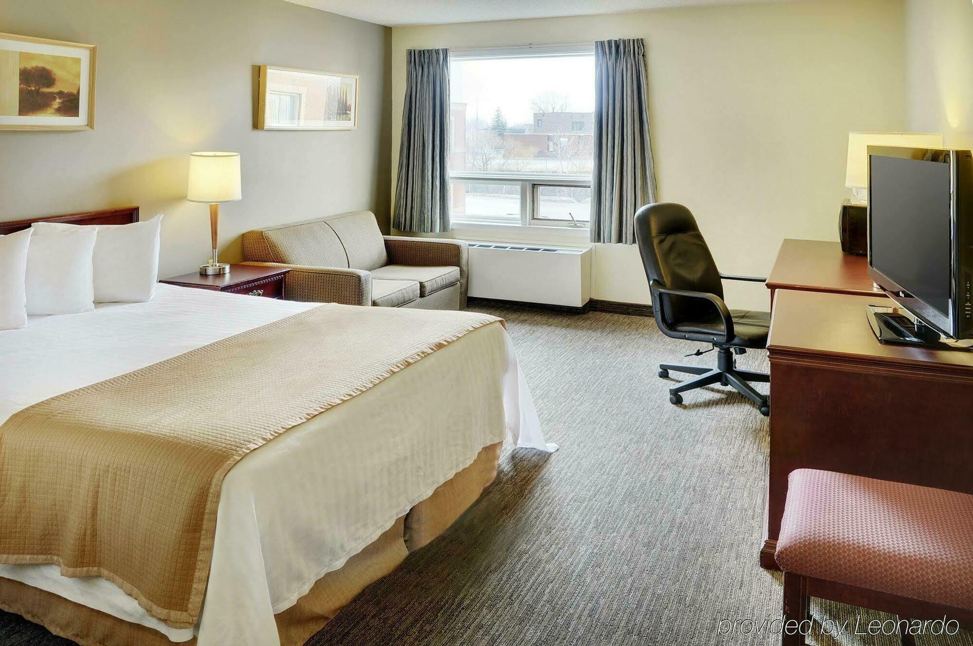 Travelodge Hotel By Wyndham Sudbury Esterno foto